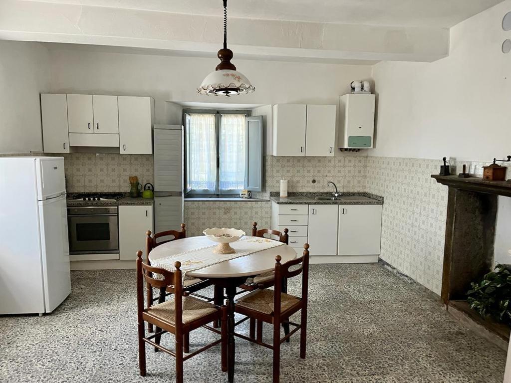 Il Casale Di Rolando Apartment Castiglione di Garfagnana Luaran gambar